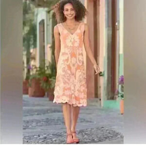 Sundance Women’s Cameo Dress. Orange/peach/white. Size SMALL